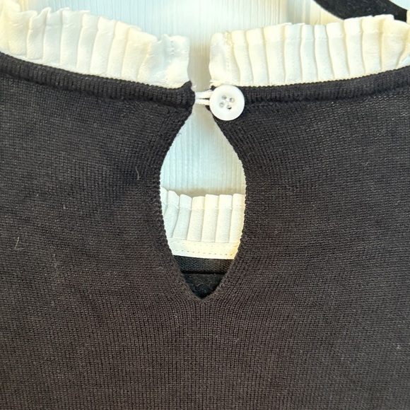 Adrianna Papell Black and White Sweater with Ruffle Collar and Hem XL - Picture 5 of 8